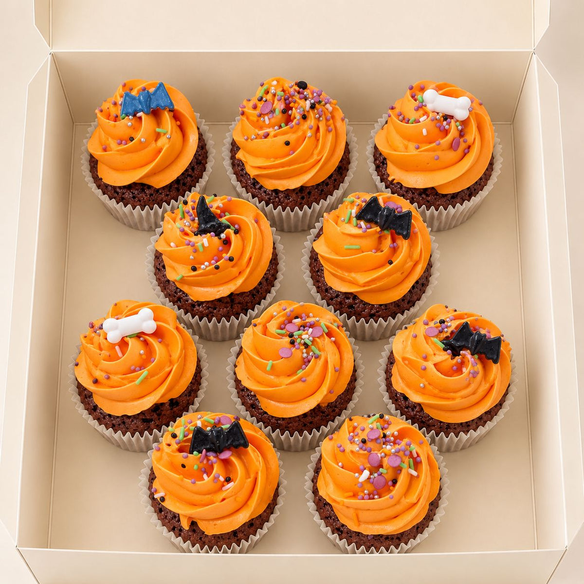 10 CHOCOLAT VANILLE ORANGE HALLOWEEN Mini cupcakes atilierdesgateaux.com 