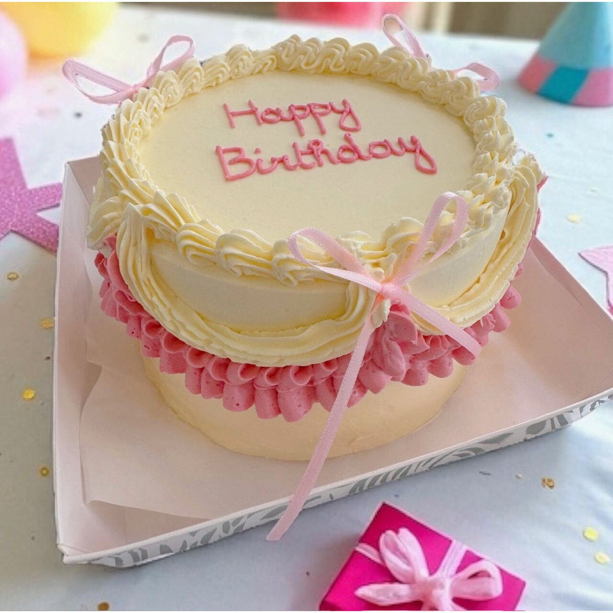 BENTO CAKE VINTAGE rose et blanc 5/6 parts atilierdesgateaux.com 