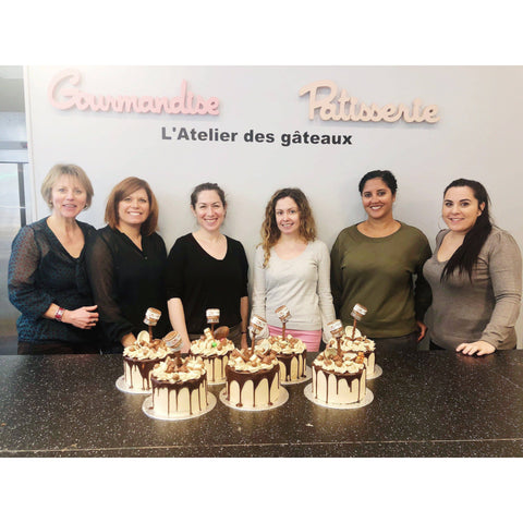 ATELIER DRIP CAKE GRAVITY Samedi 22 février 11h- 13h30 Atelier L'Atelier des Gâteaux 