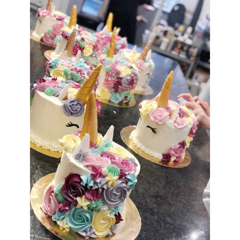 ATELIER LICORNE Samedi 15 octobre 10h30 - 13h30 Atelier atilierdesgateaux.com 