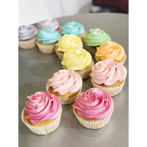 ATELIER CUPCAKES Samedi 11 février 15h - 17h Atelier atilierdesgateaux.com 